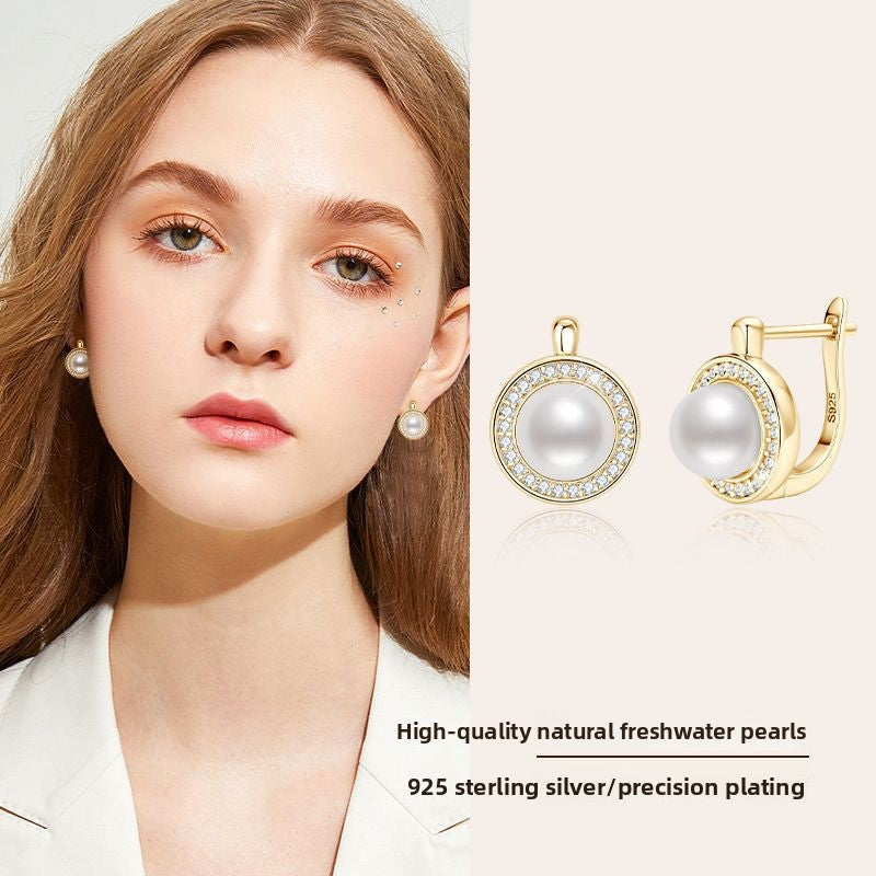 Niche High-End Luxury Vintage Freshwater Pearl & Round Moissanite Stud Earrings for Women, S925 Sterling Silver, Elegant Socialite Style, Timeless Light Luxury Jewelry for Daily & Formal Wear