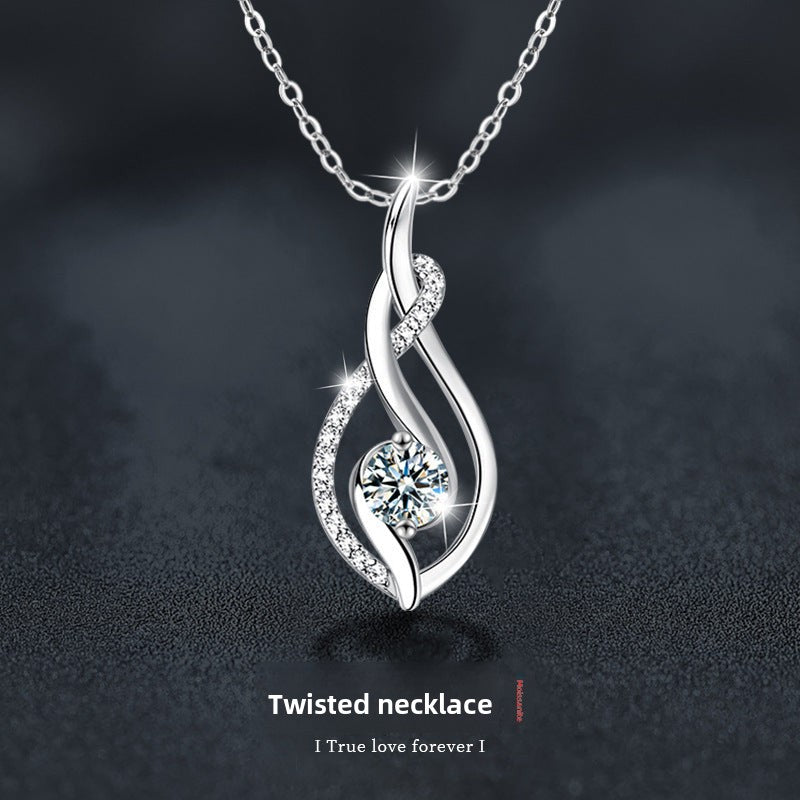 S925 Sterling Silver Moissanite Necklace for Women, Niche Design High-End Elegant Clavicle Chain Pendant Fine Jewelry