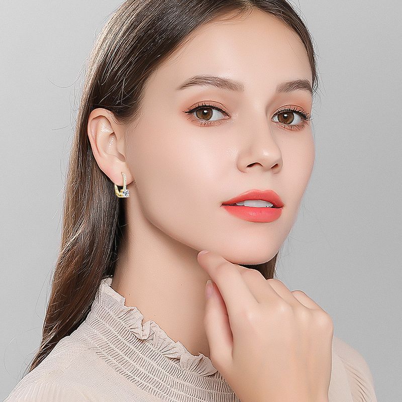 Sparkling Moissanite Stud Earrings for Women, S925 Sterling Silver, Luxury High-End Versatile Design, Long-Lasting Shine & Tarnish-Resistant, Perfect for Daily Wear & Gifting