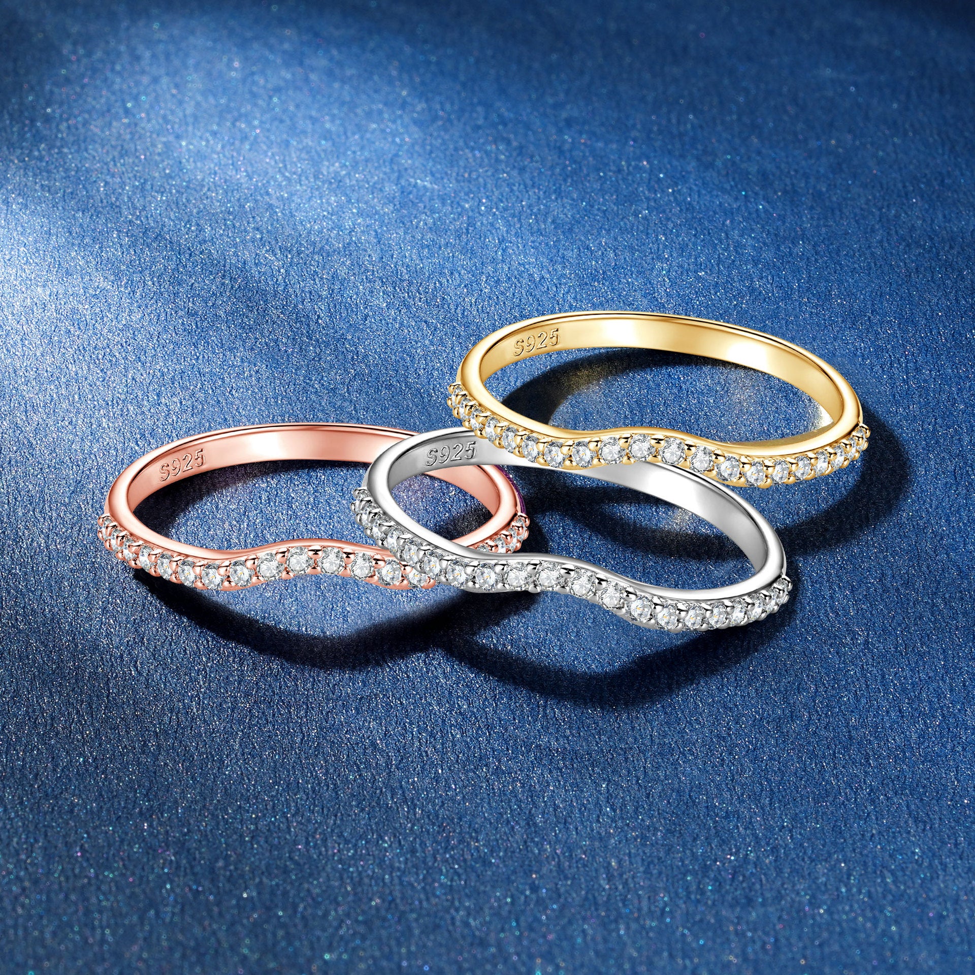 925 Sterling Silver 18K Gold Plated D-Color Moissanite Stackable Ring for Women, Fashion Light Luxury Daily Versatile Commuter Ring