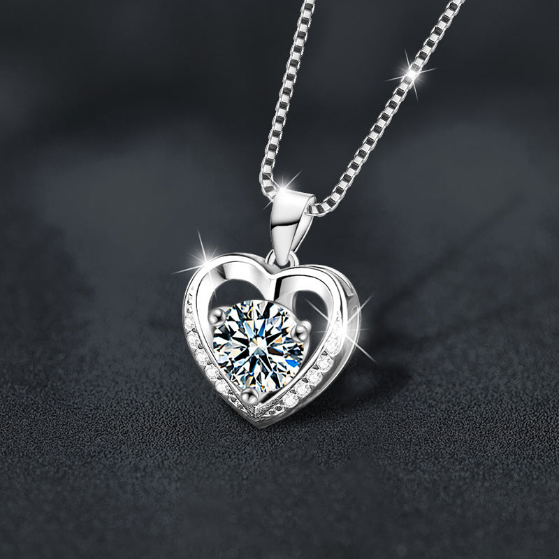 S925 Sterling Silver Heart Love Moissanite Necklace for Women, Premium Elegant Clavicle Chain, Luxury Sparkling Fine Jewelry for Daily & Gifting