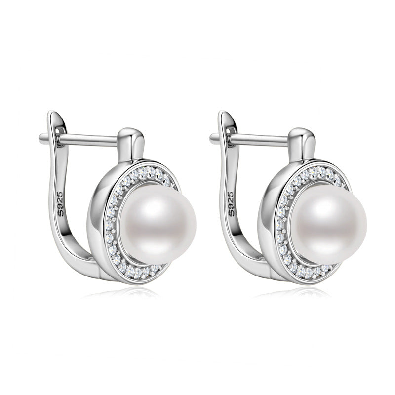 Niche High-End Luxury Vintage Freshwater Pearl & Round Moissanite Stud Earrings for Women, S925 Sterling Silver, Elegant Socialite Style, Timeless Light Luxury Jewelry for Daily & Formal Wear