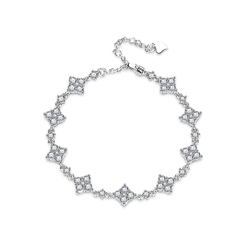 Sparkling S925 Sterling Silver Moissanite Four-Leaf Clover Bracelet for Women, Lucky Charm Dainty Adjustable Luxury Jewelry for Daily Wear & Gift Giving