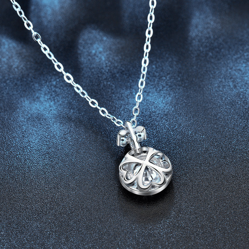 925 Sterling Silver Original Moissanite Four-Leaf Clover Necklace for Women, Premium High-End Elegant Clavicle Chain Fine Jewelry