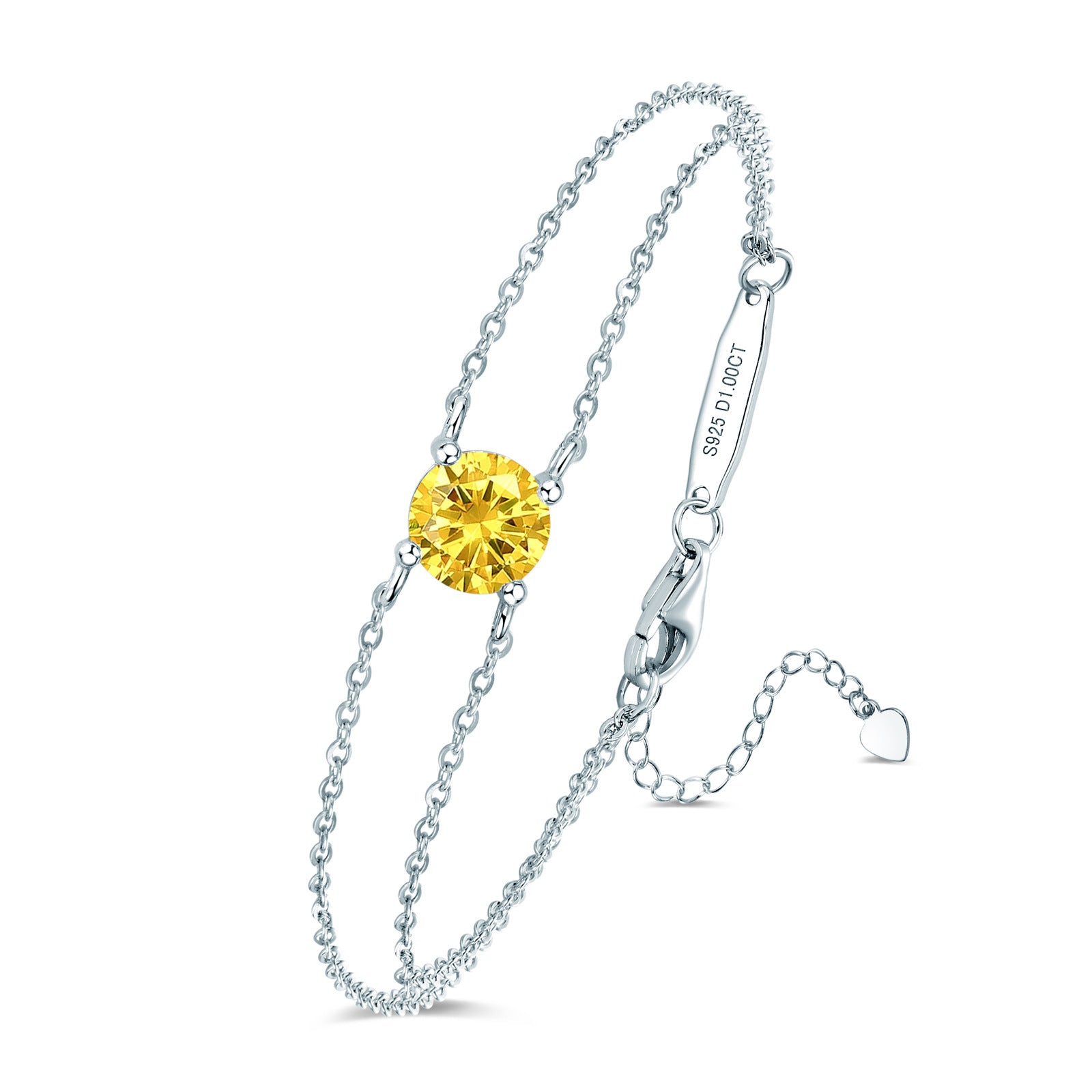 new four-claw moissanite bracelet is crafted from S925 sterling silver. Light luxury, versatile and stylish, it adds an elegant glow to any daily outfit.