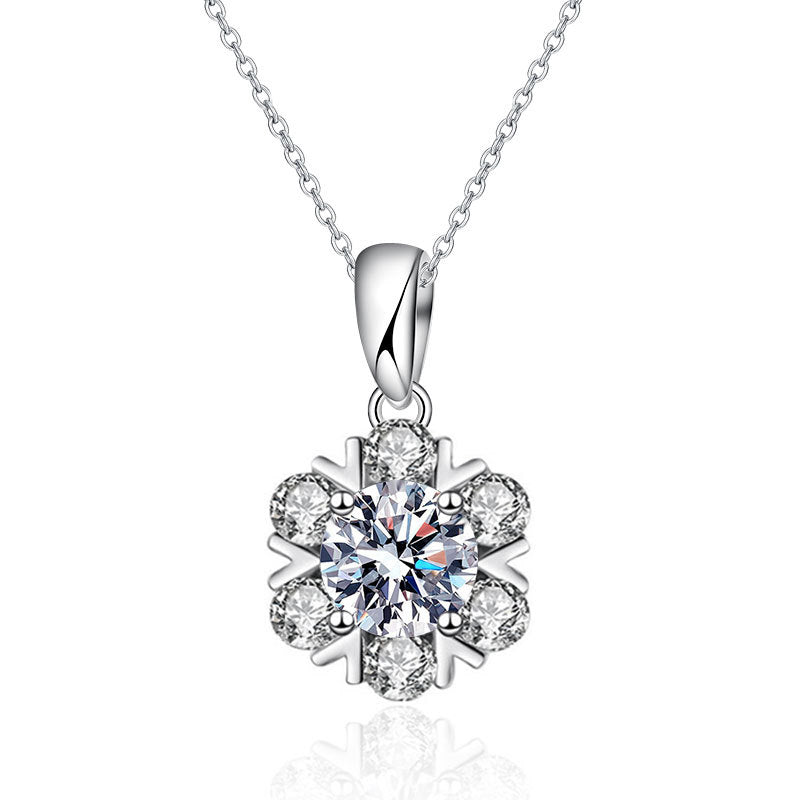 S925 Sterling Silver Moissanite Snowflake Necklace for Women, Light Luxury Niche High-End Clavicle Chain, Elegant Sparkling Fine Jewelry for Daily Wear & Gifting
