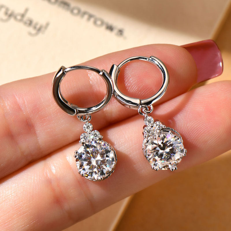 2 Carat Moissanite Crown Earrings for Women, 925 Sterling Silver Luxury Light Luxury Design, Elegant High-End Sparkling Jewelry for Daily & Party Wear