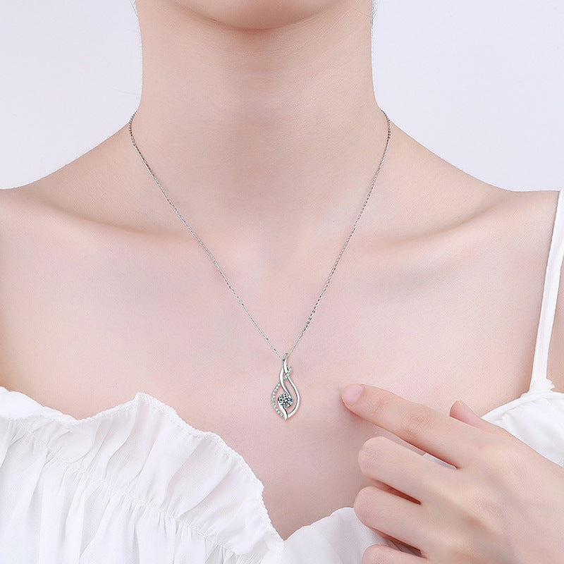 S925 Sterling Silver Moissanite Necklace for Women, Niche Design High-End Elegant Clavicle Chain Pendant Fine Jewelry
