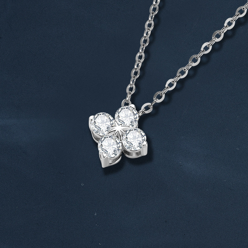 S925 Sterling Silver Lucky Four-Leaf Clover Moissanite Necklace, Elegant Clavicle Chain Design, Luxury High-End Sparkling Fine Jewelry for Women
