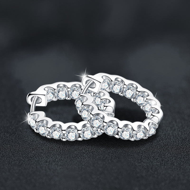 S925 Sterling Silver Moissanite Stud Earrings for Women, Niche High-End Light Luxury Design, Unique Bull Head Pavé Setting, Sparkling Elegant Jewelry for Daily & Party Wear