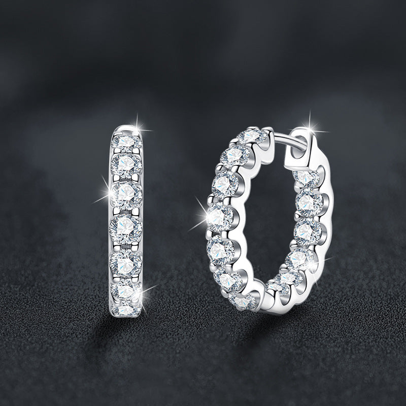 S925 Sterling Silver Moissanite Stud Earrings for Women, Niche High-End Light Luxury Design, Unique Bull Head Pavé Setting, Sparkling Elegant Jewelry for Daily & Party Wear